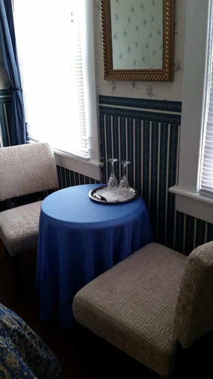 Glen Mhor Bed And Breakfast Ниагара-Фолс Экстерьер фото